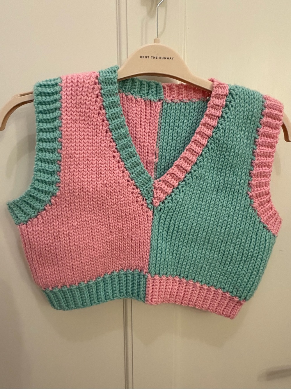 Colorblock Knit Vest in Pink & Mint